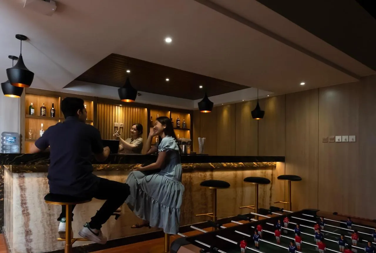 Dream Of Aventus Hotel Kuta 庫塔 5*,