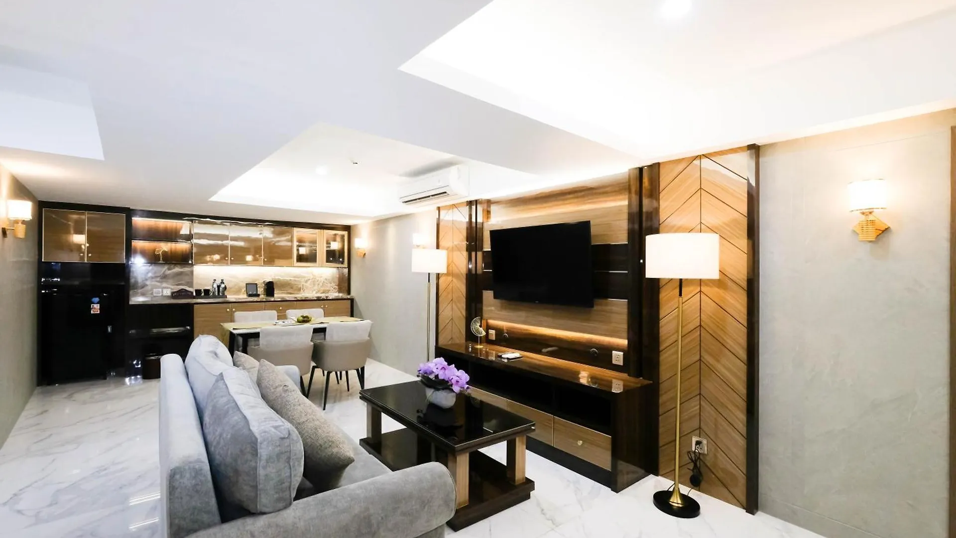 Dream Of Aventus Hotel Kuta 庫塔