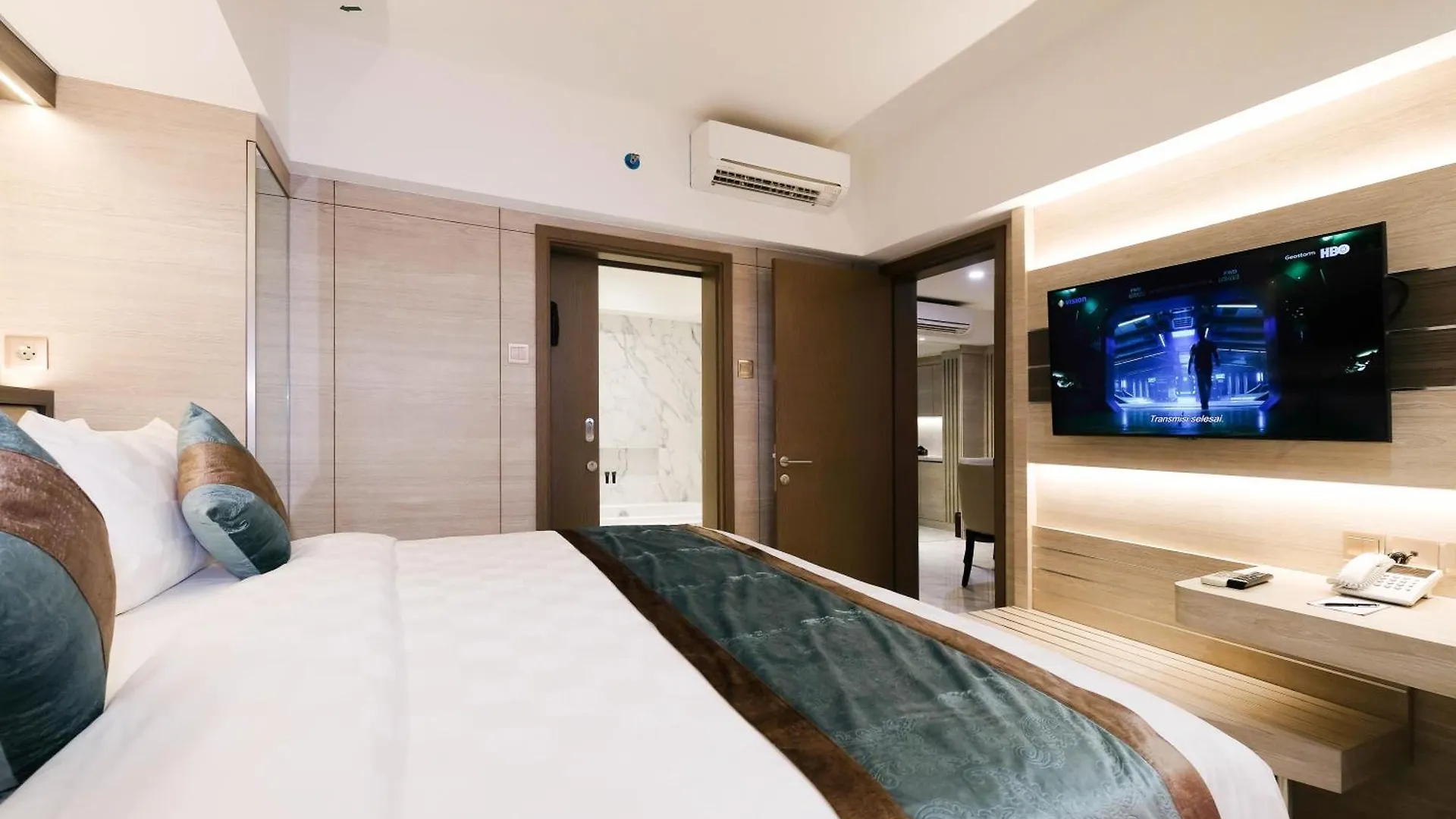 Dream Of Aventus Hotel Kuta 庫塔